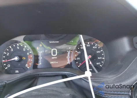 2025 Jeep Compass Latitude 4X4 z USA, uszkodzony, nr VIN 3C4NJDBN6ST570335